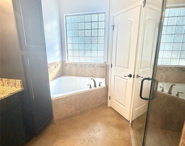 110 Pele Ct - Photo Thumbnail 12