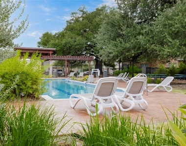 726 Kingston Pl - Photo Thumbnail 38