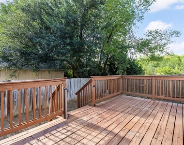 1803 Heatherglen Ln - Photo Thumbnail 33