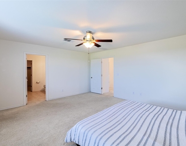 6300 Routenburn St - Photo Thumbnail 28