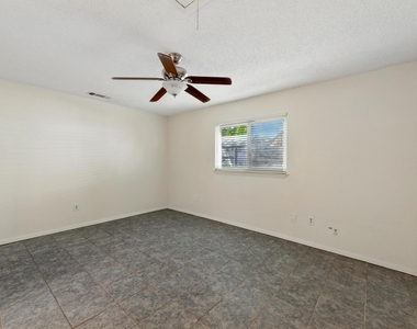 2002 Rabb Rd - Photo Thumbnail 23