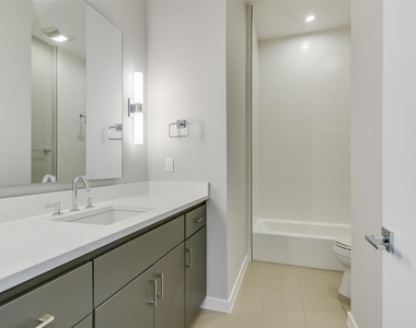 5921 Hi Line Rd - Photo Thumbnail 12