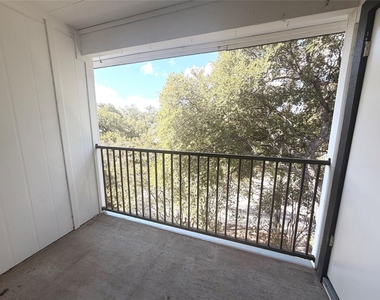 2508 W 12th St - Photo Thumbnail 16