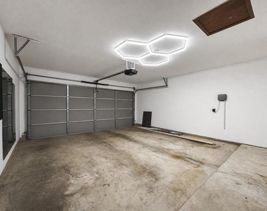 1841 Greening Way - Photo Thumbnail 26