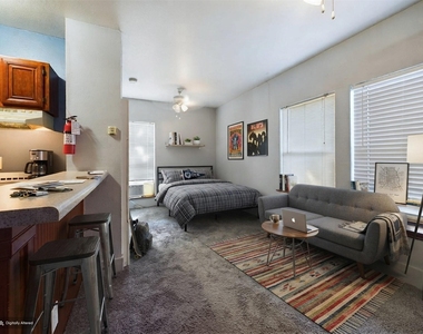 3006 Duval St - Photo Thumbnail 1