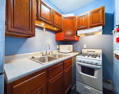 3006 Duval St - Photo Thumbnail 6