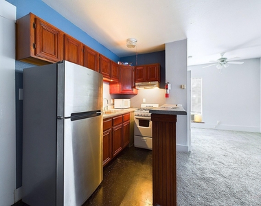 3006 Duval St - Photo Thumbnail 8