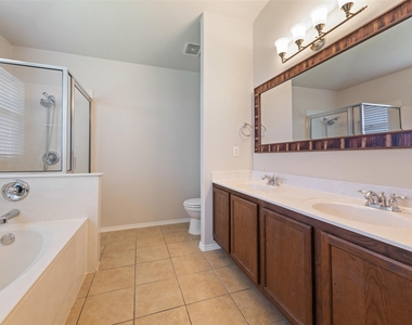 3716 Heron Roost Pass - Photo Thumbnail 10