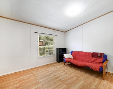 7807 Williamson Creek Dr - Photo Thumbnail 12