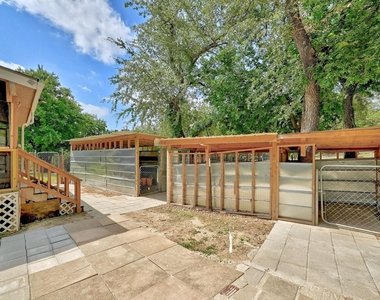 7807 Williamson Creek Dr - Photo Thumbnail 18