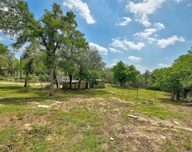 7807 Williamson Creek Dr - Photo Thumbnail 24