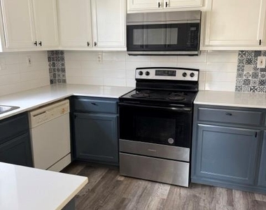 755 River Rd - Photo Thumbnail 13