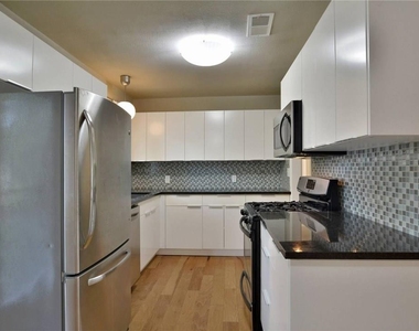 1408 Broadmoor Dr - Photo Thumbnail 5