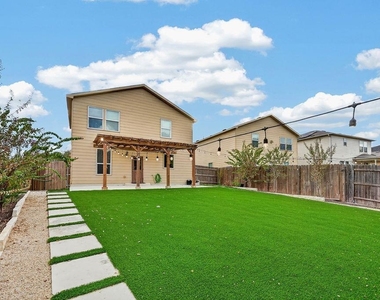 9420 Southwick Dr - Photo Thumbnail 28