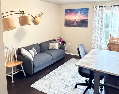 9420 Southwick Dr - Photo Thumbnail 12