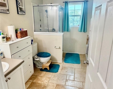 9420 Southwick Dr - Photo Thumbnail 14