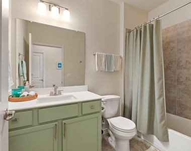 9207 Looksee Ln - Photo Thumbnail 20