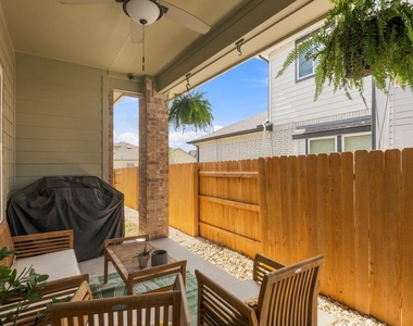 9207 Looksee Ln - Photo Thumbnail 25