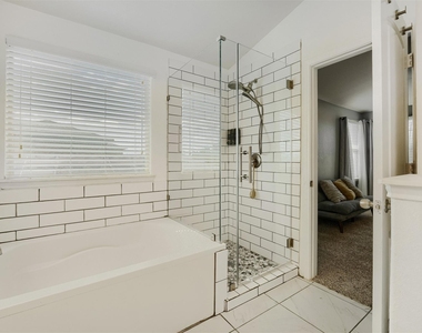 12116 Walter Vaughn Dr - Photo Thumbnail 12