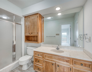 901 Cheyenne - Photo Thumbnail 33