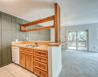 901 Cheyenne - Photo Thumbnail 7