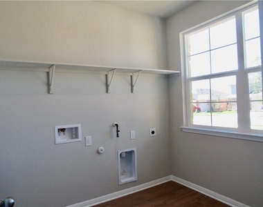 620 Otto Ave - Photo Thumbnail 20