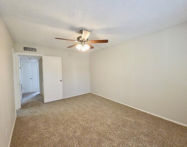 9611 Covey Ridge Ln - Photo Thumbnail 9