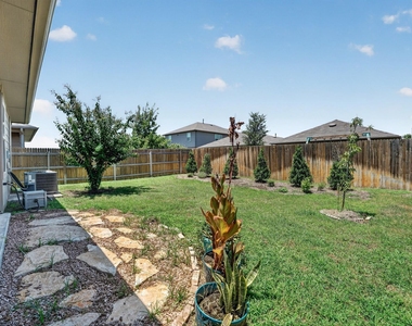 196 Harvest Creek Dr - Photo Thumbnail 28