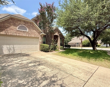 16212 Double Eagle Dr - Photo Thumbnail 1