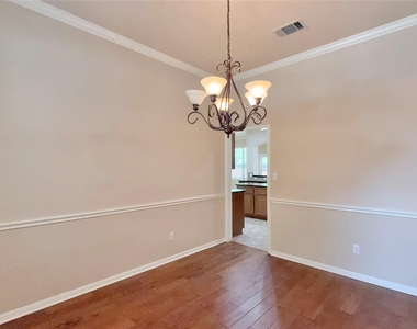 16212 Double Eagle Dr - Photo Thumbnail 11