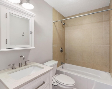 2402 Berkeley Ave - Photo Thumbnail 12