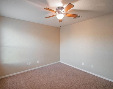 312 Pheasant Rdg - Photo Thumbnail 27