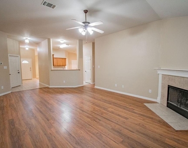 312 Pheasant Rdg - Photo Thumbnail 5