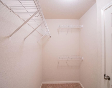 312 Pheasant Rdg - Photo Thumbnail 22