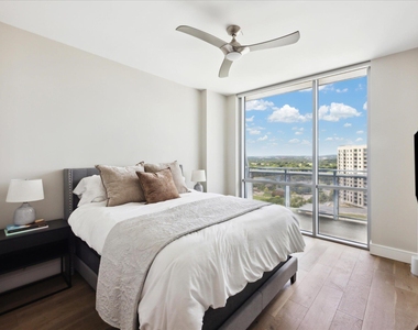 222 West Ave - Photo Thumbnail 7