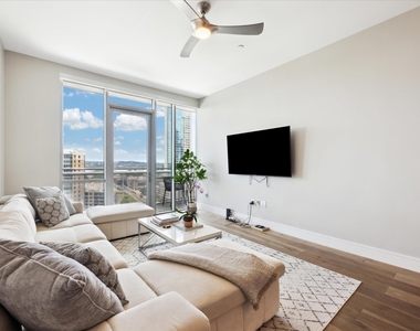 222 West Ave - Photo Thumbnail 5