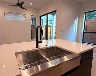 2707 Dulce Ln - Photo Thumbnail 9