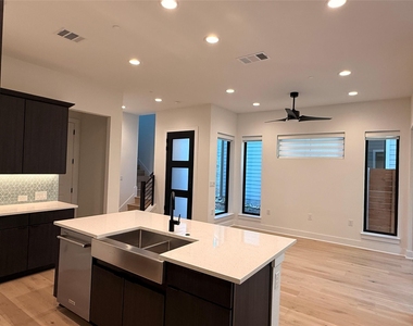 2707 Dulce Ln - Photo Thumbnail 7