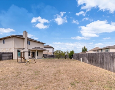 9616 Fratelli Ct - Photo Thumbnail 31