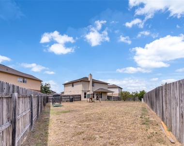 9616 Fratelli Ct - Photo Thumbnail 27