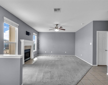 9616 Fratelli Ct - Photo Thumbnail 7
