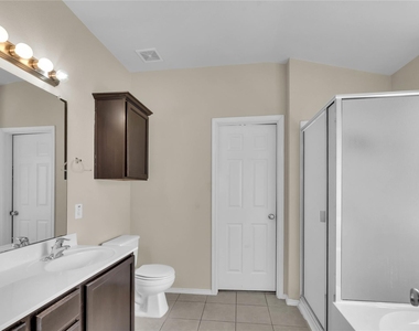9616 Fratelli Ct - Photo Thumbnail 14