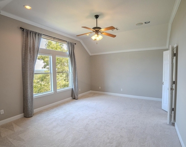 16 Mountain Terrace Cv - Photo Thumbnail 10