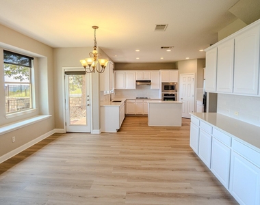 16 Mountain Terrace Cv - Photo Thumbnail 5