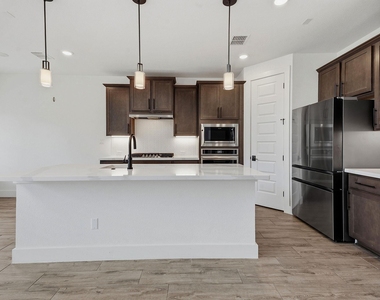 1102 Sage Thrasher Cir - Photo Thumbnail 12