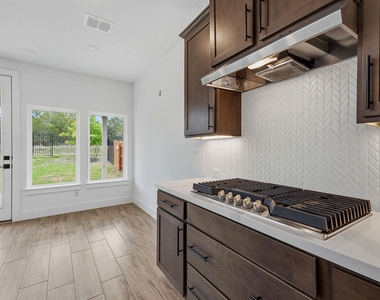 1102 Sage Thrasher Cir - Photo Thumbnail 14