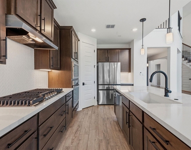 1102 Sage Thrasher Cir - Photo Thumbnail 2