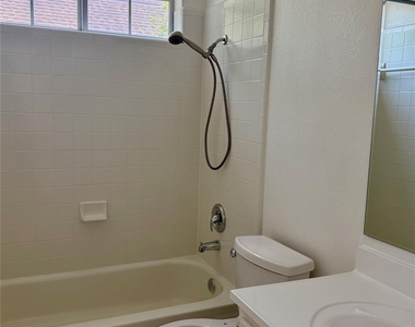 11112 Marden Ln - Photo Thumbnail 25