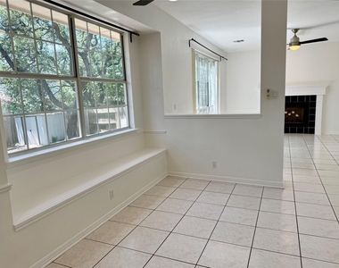 11112 Marden Ln - Photo Thumbnail 7