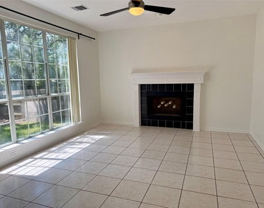 11112 Marden Ln - Photo Thumbnail 6